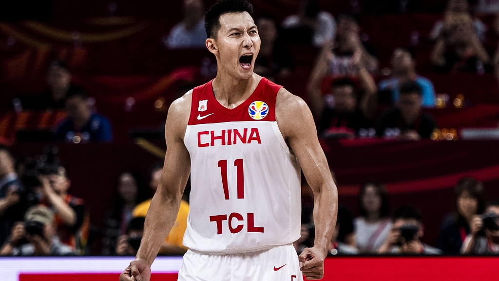 Chinese Basketball Legend Yi Jianlian A Shining Light In The Darkness