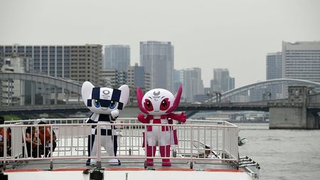 2020 Tokyo Olympics Mascots Depart For European Sojourn - CGTN