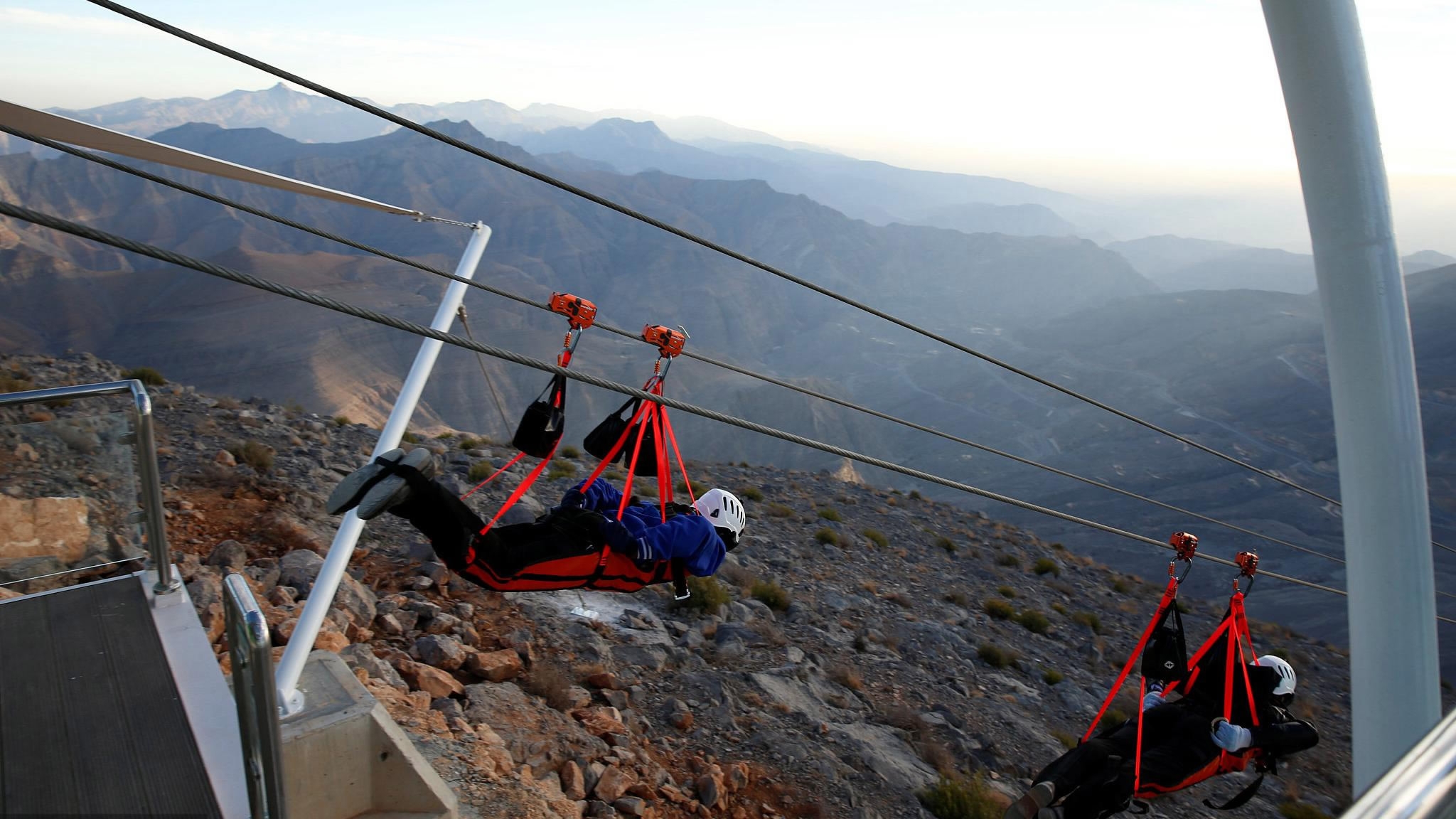 World’s longest zip-line opens in UAE - CGTN