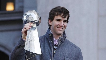 A Giant Farewell: Eli Manning Retires After 16 Years In Blue - CBS