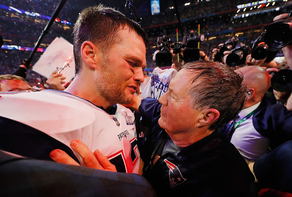 Bill Belichick wants no part of Tom Brady's dorky bro-hug 