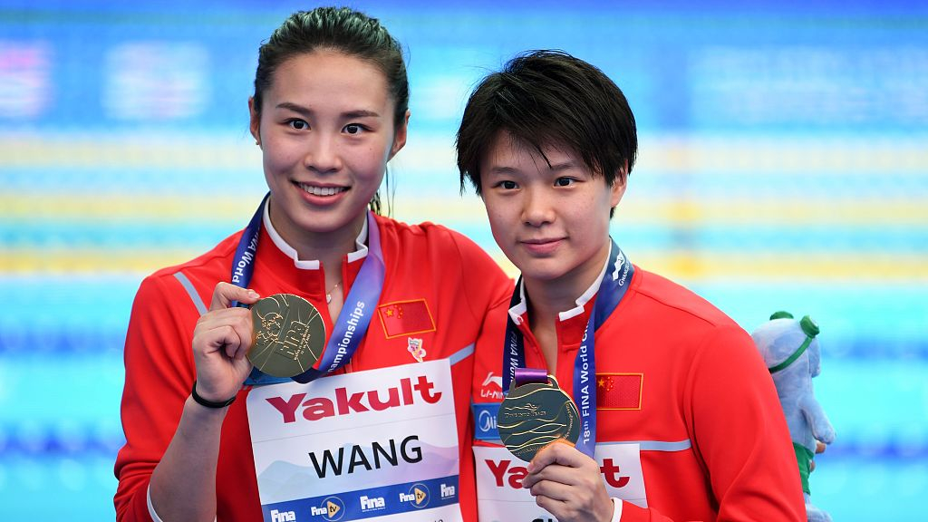Chinese Duo Wins Fina Womens Synchronized 3m Springboard Gold Cgtn