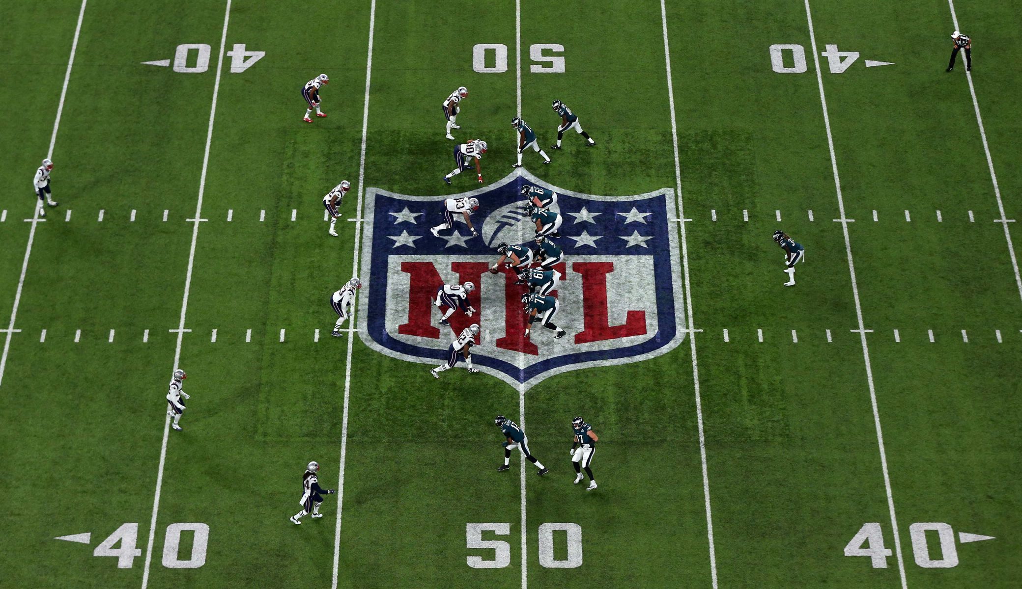 Super Bowl: Philadelphia Eagles stun New England Patriots 41-33 to