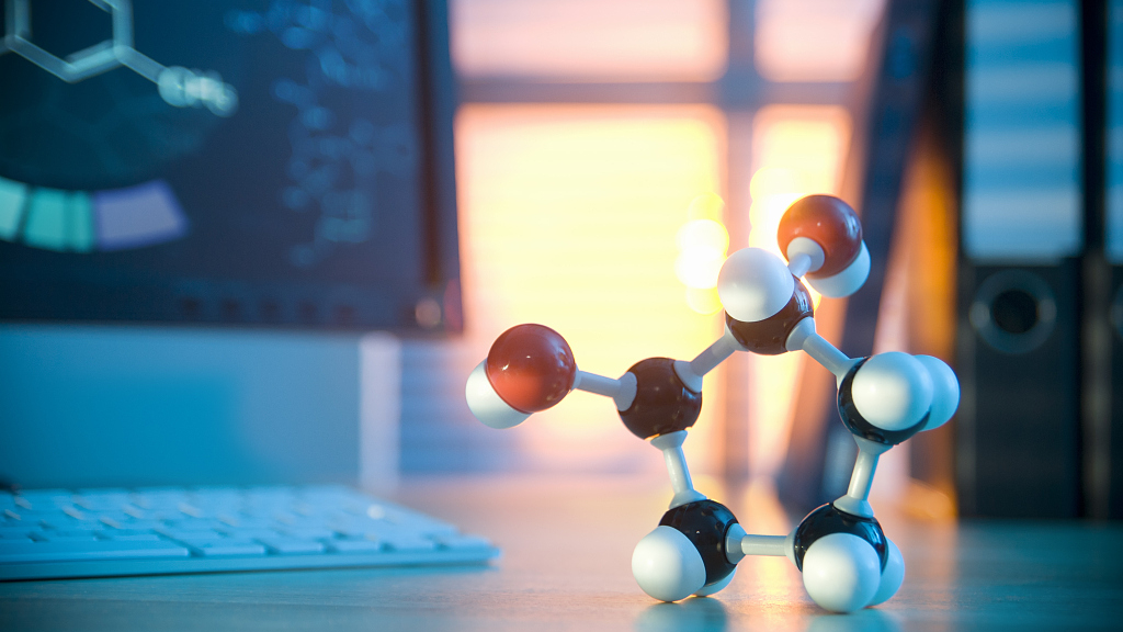 синтетические смолы. инновационная фармакология. Molecular sciences. молекула воды. Molecular sciences.