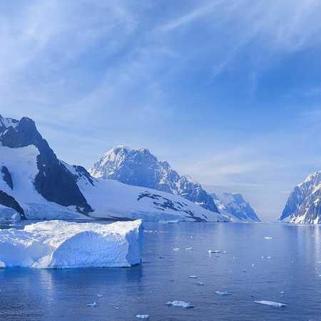 Gigantic iceberg breaks off east Antarctica - CGTN