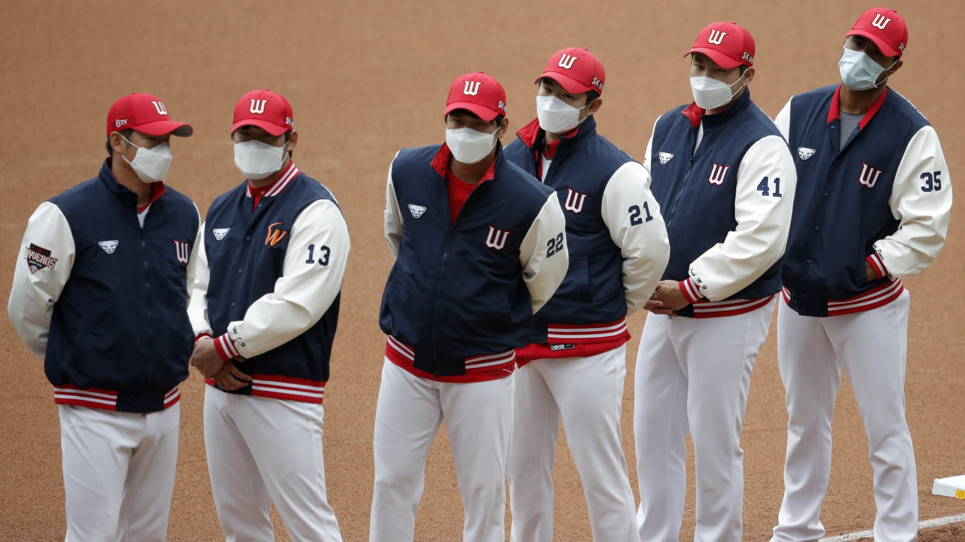 South Korea resumes baseball season, ESPN to air games with