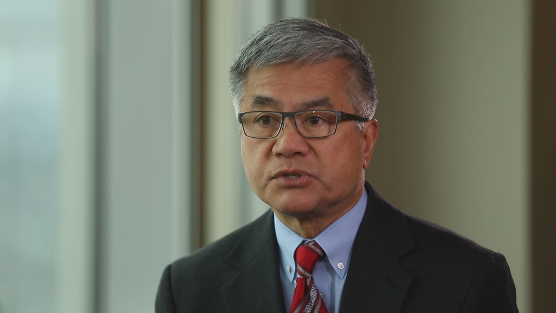 gary locke: trumps trade war on china 'regrettable&apos