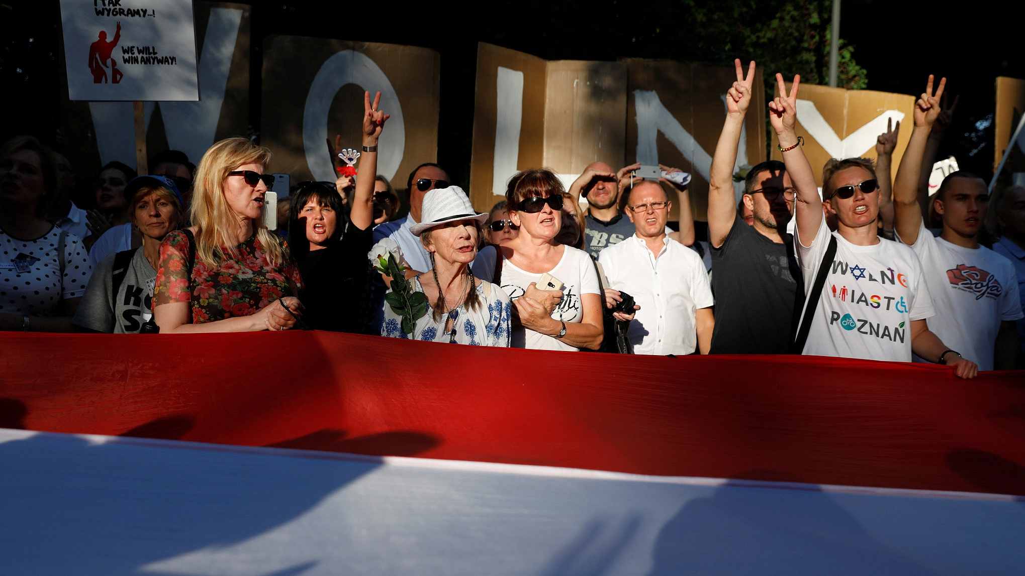 Poland S Senate Approves Supreme Court Reform Cgtn