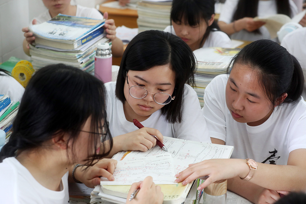 chinese high school students