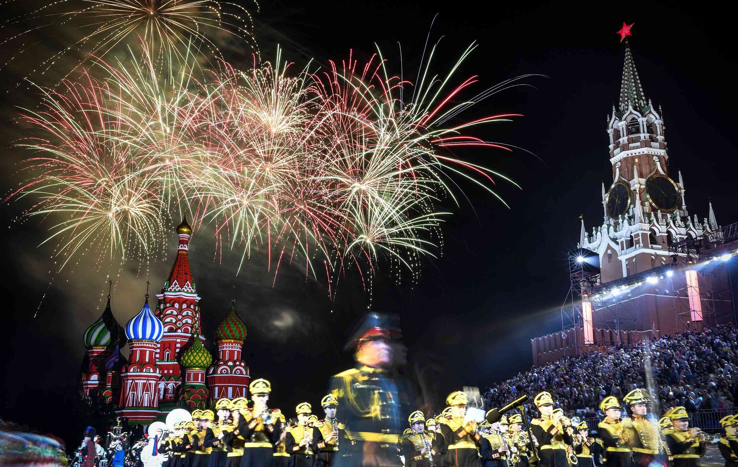 Russia hosts Spasskaya Tower international military music festival - CGTN