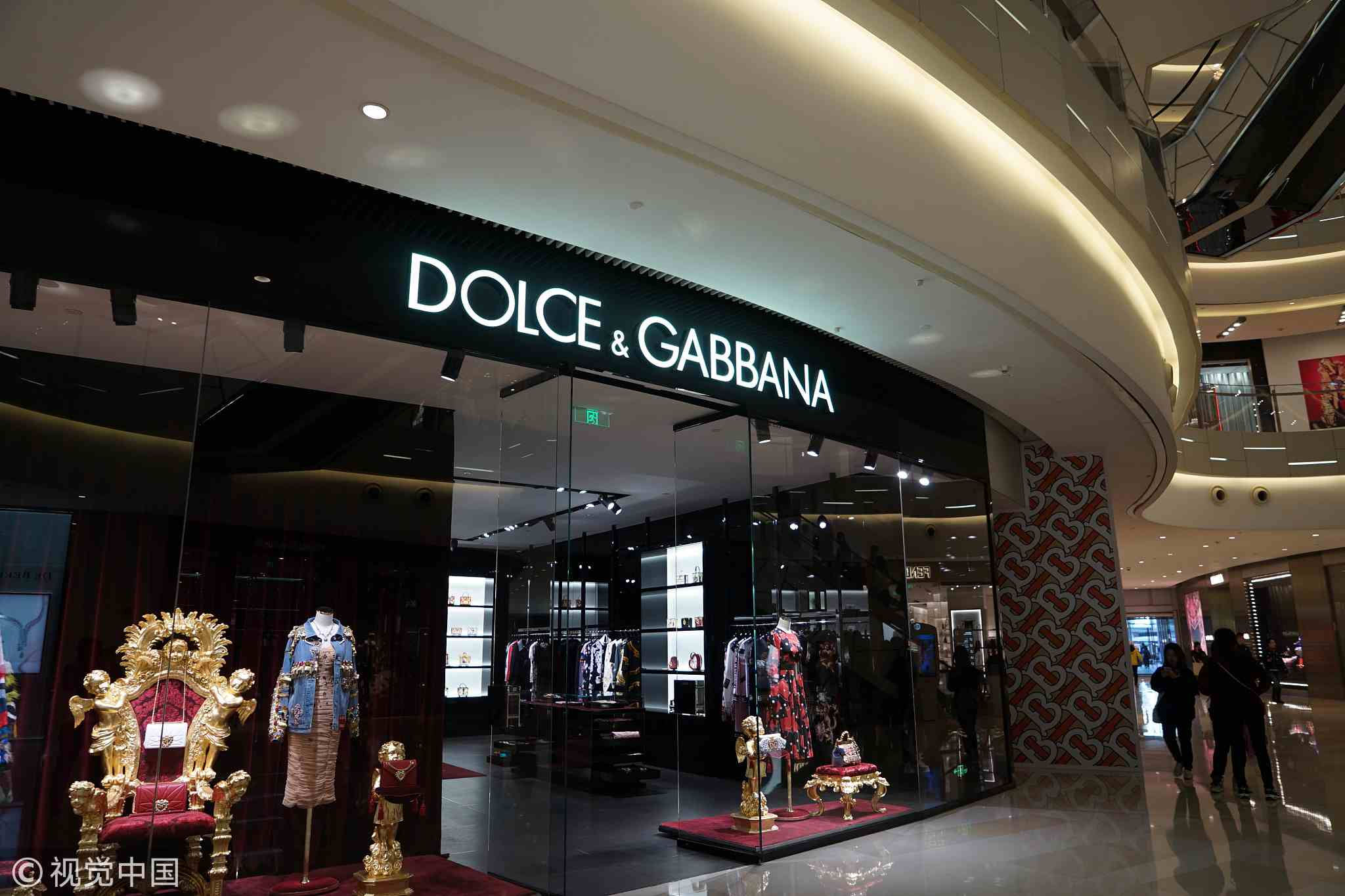 China's anger towards D&G continues to ferment - CGTN