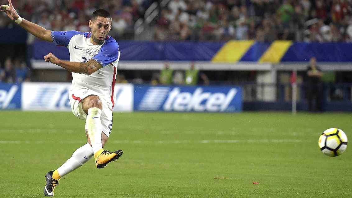 U.S. and Sounders striker Clint Dempsey retires from soccer