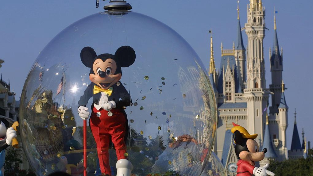 Disney best sale bans smoking