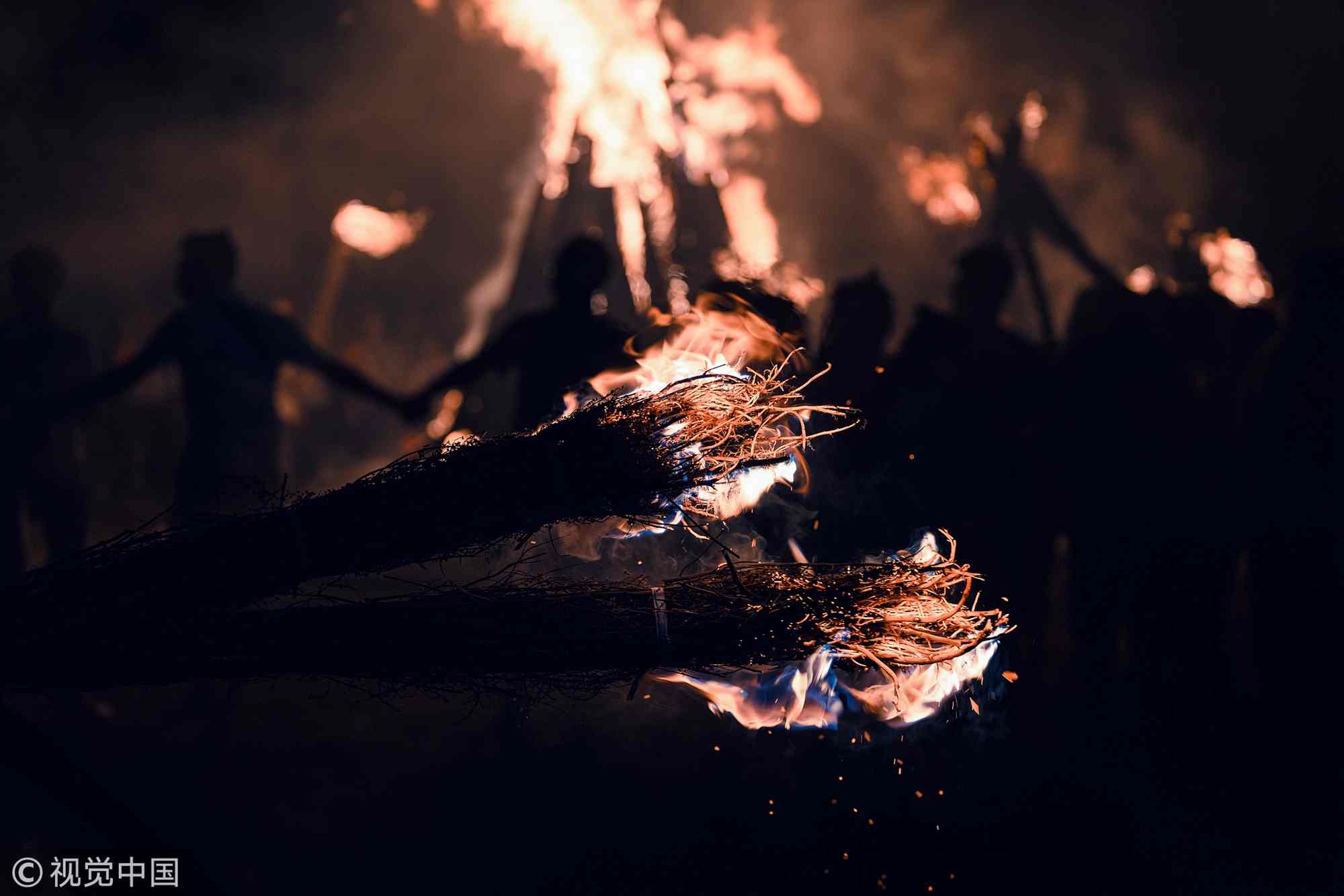 Travelogue Yi people's Torch Festival, when mountains come ablaze CGTN