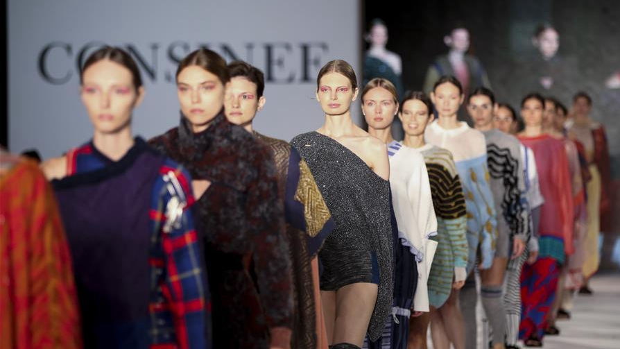 China's Consinee hosts fashion show in New York - CGTN