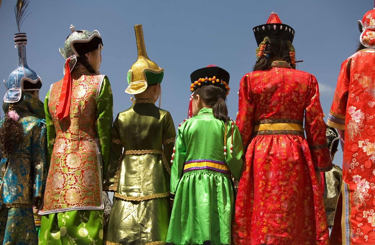 mongolian clothing patterns