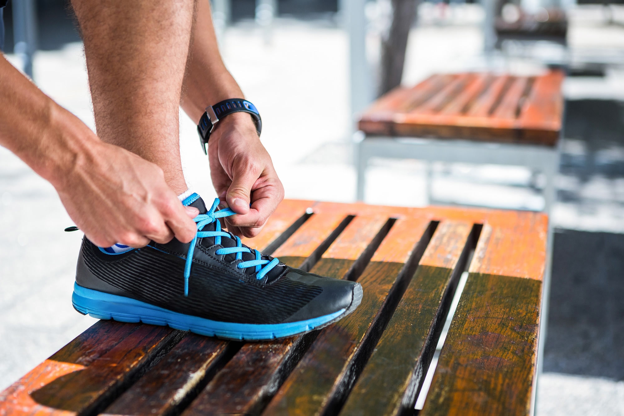 New study finally explains why shoelaces come untied, and it's not you ...