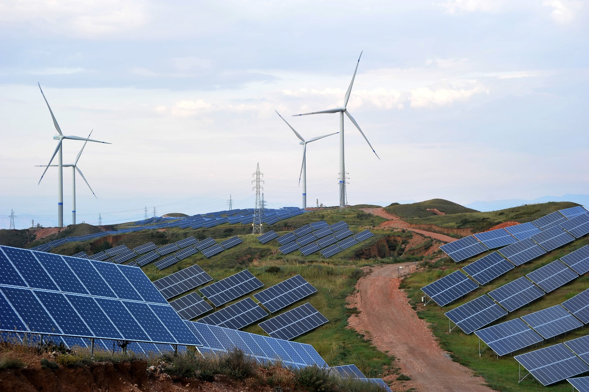 2016 Global energy report: China leads with wind power installations - CGTN