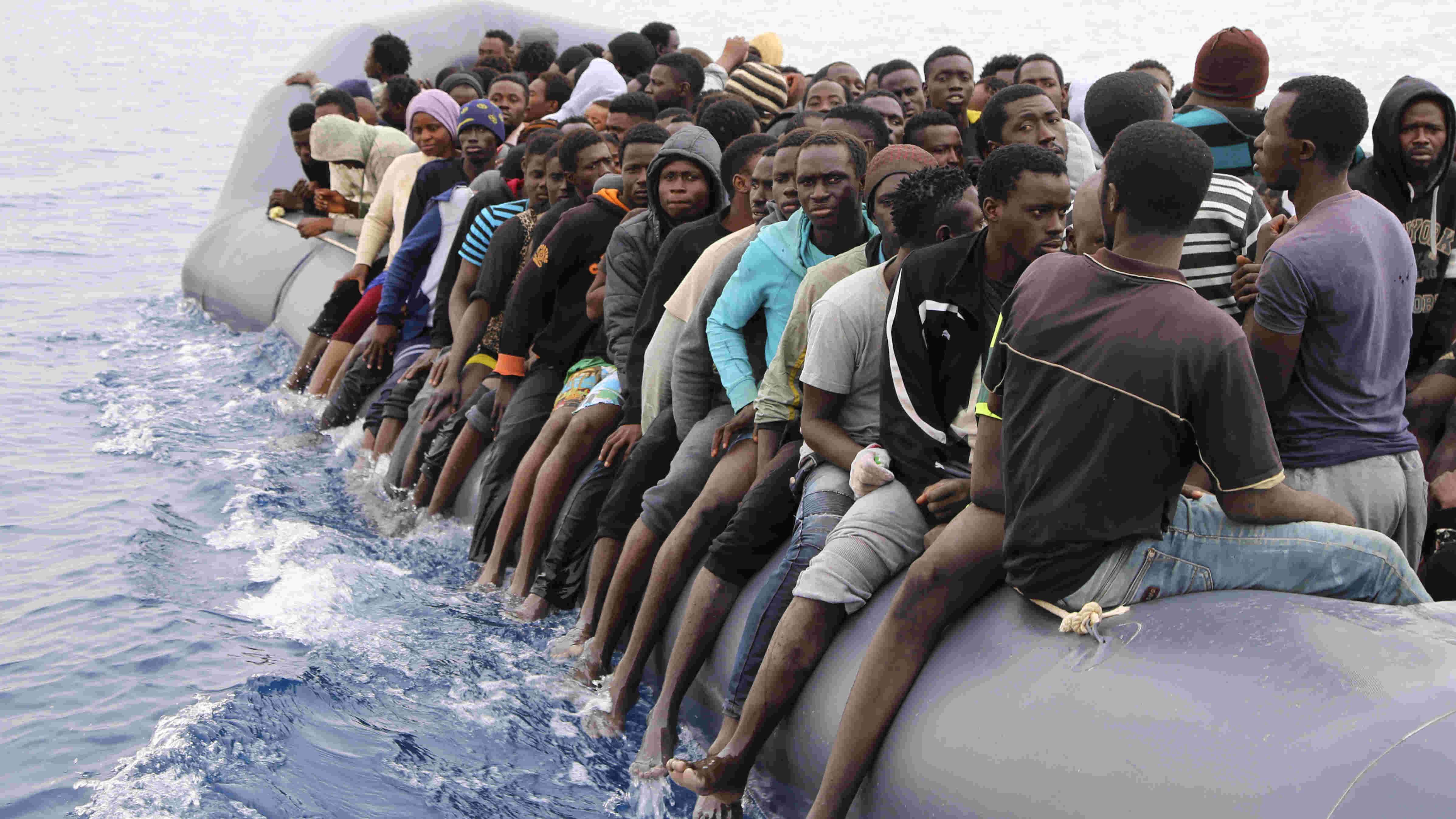 Nearly 100 Migrants Feared Missing After Boat Sinks Off Libya Cgtn 