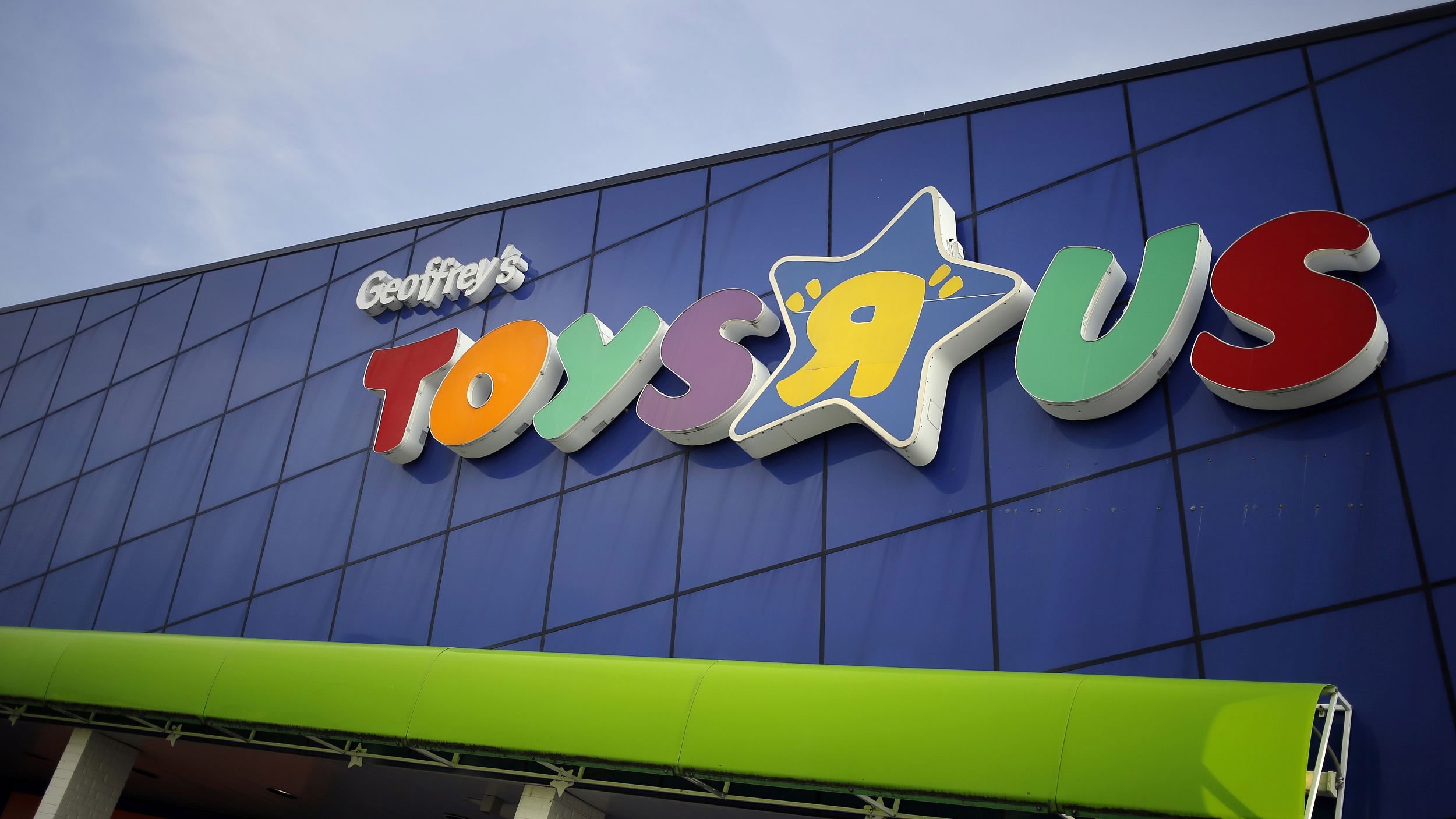 Latest toys r us clearance news