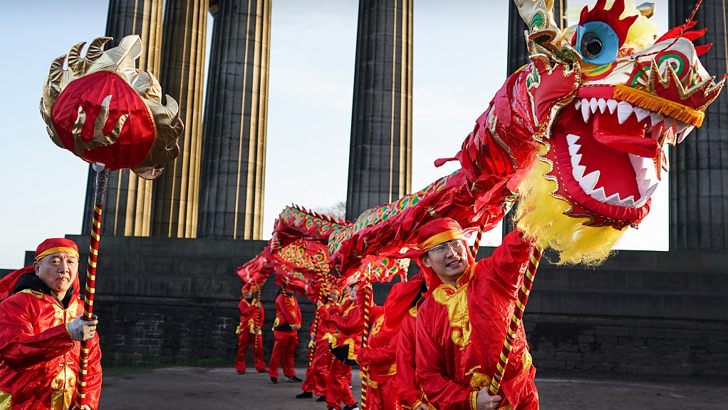 Chinese New Year 2022 Dragon Dance