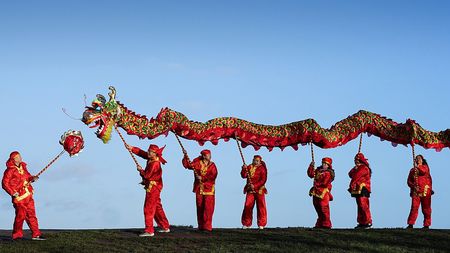 you tube chinese new year dragon parade