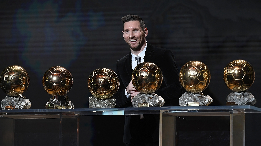 Messi wins record sixth Ballon d'Or as Rapinoe takes women's prize ...