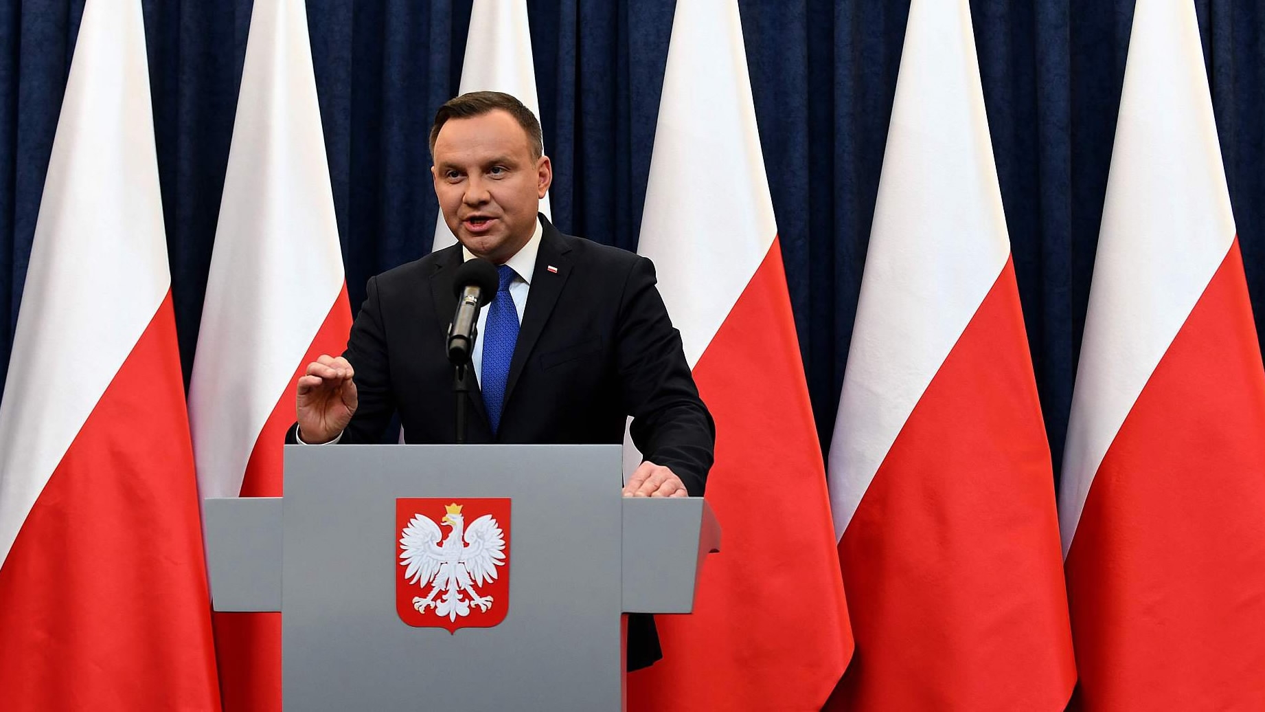Poland S President Signs Controversial Holocaust Bill Into Law Cgtn