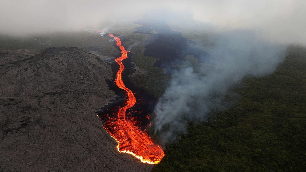 Volcano Erupts For Fifth Time This Year In France's Reunion Island - CGTN